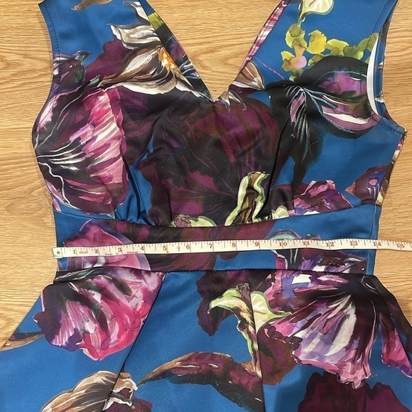 NWOT Closet London floral blue purple sleeveless skater dress, size 4 - Picture 10 of 12